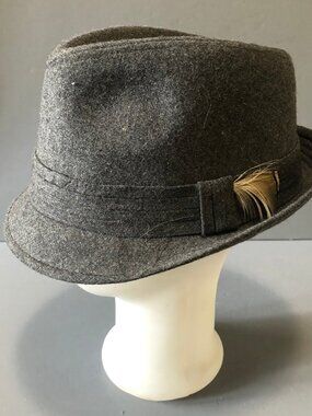 GRANULE WOOL BLEND PINCH FRONT FEDORA TRILBY HAT WITH FEATHER ACCENT